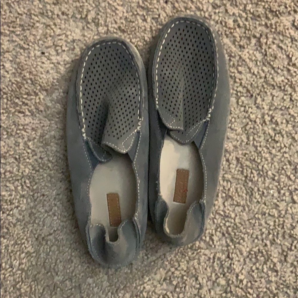 Olukai slip-on